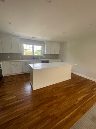 175 Dale St Unit 2, Waltham, MA 02451