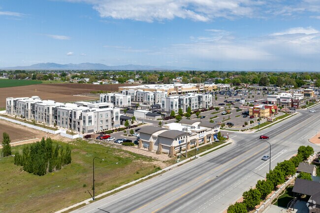 Modern apartments in the community sit just minutes from West Point’s dining spots.