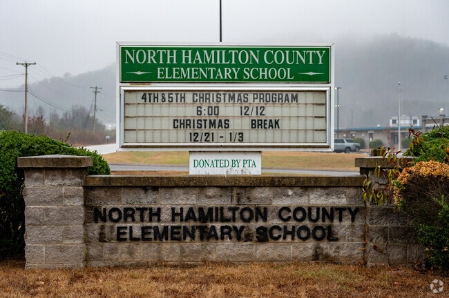North Hamilton Elementary School offer a variety of programs that challenge children.