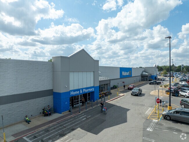 In East San Marnan's Park Haven, residents enjoy the convenience of Walmart nearby.