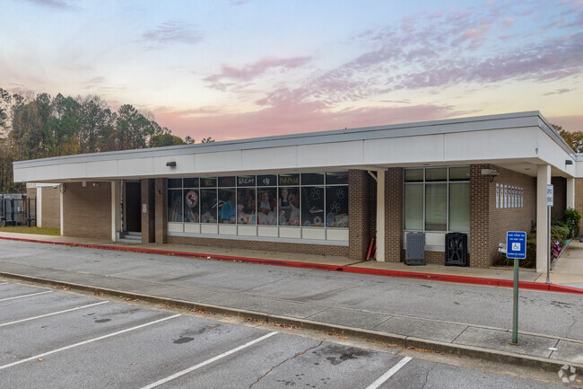 Brookview Elementary School receives a C from Niche and 3 from GreatSchools.