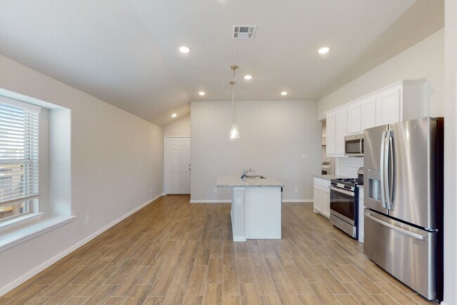 7617 Sunset Valley Ln unit 36499087, Ponder, TX 76259 - photo 6