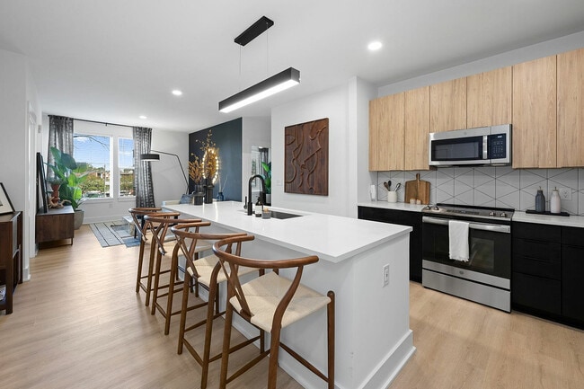 Elan LoSo, Charlotte, NC 28217 - photo 7