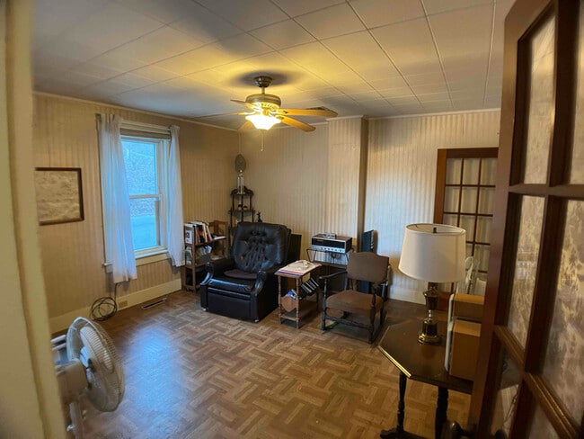 64 Elm St, Northfield, NH 03276 - photo 2