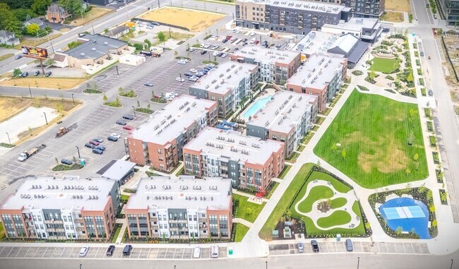 8OTP Pickleball Court & Park