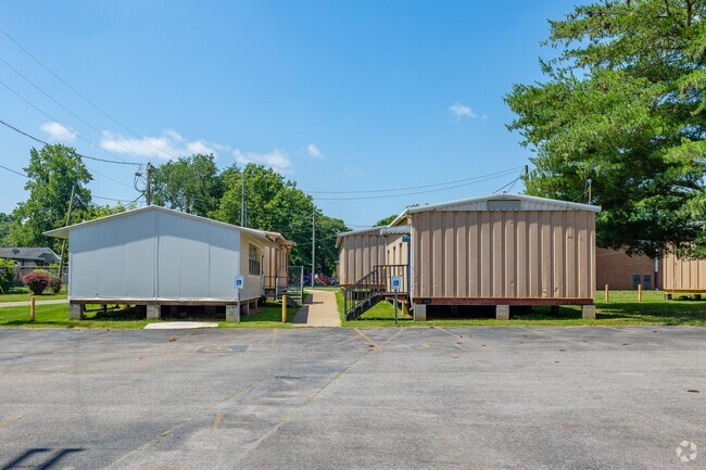 Charlotte Park Elementary School has portable classrooms in Nashville.