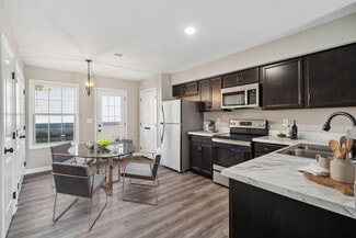 169 Center Pointe Dr, Clarksville, TN 37040
