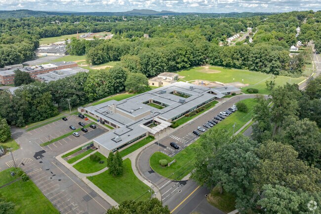 Evarts C. Stevens Elementary School is located at 18 Kondracki Lane in Wallingford, CT.