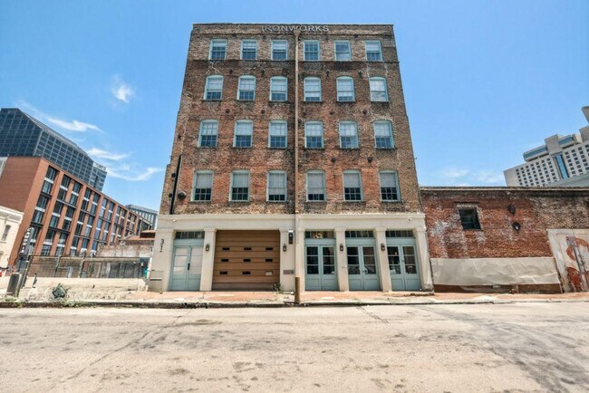 315 Girod St unit ID1267129P, New Orleans, LA 70130 - photo 5