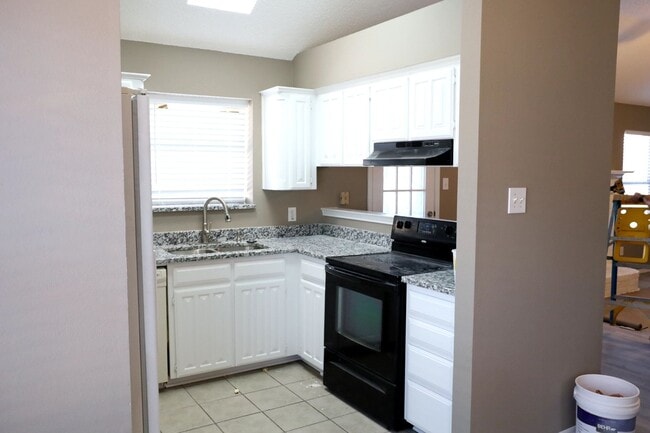 116 Misty View Ln, Roanoke, TX 76262 - photo 4