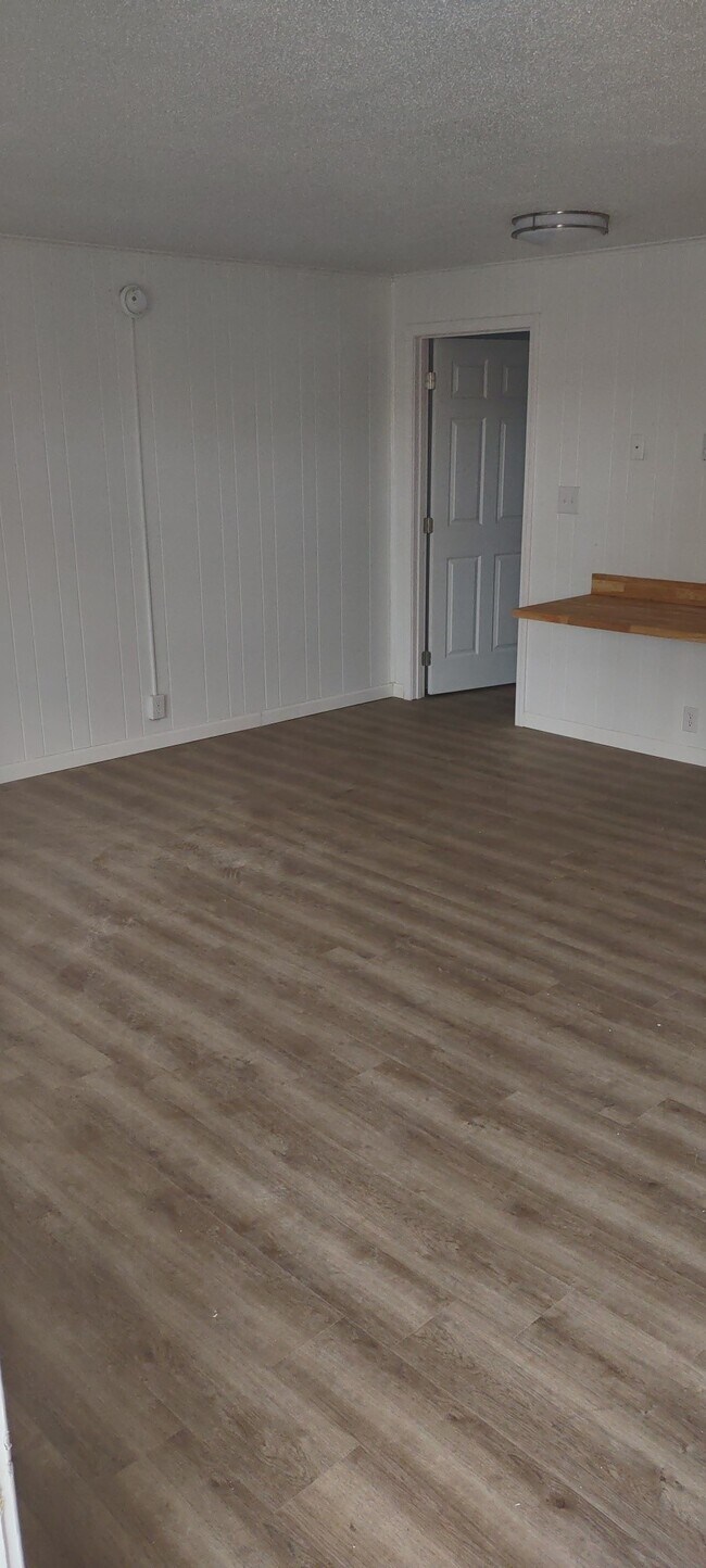 Forestdale Village, Knoxville, TN 37917 - photo 3