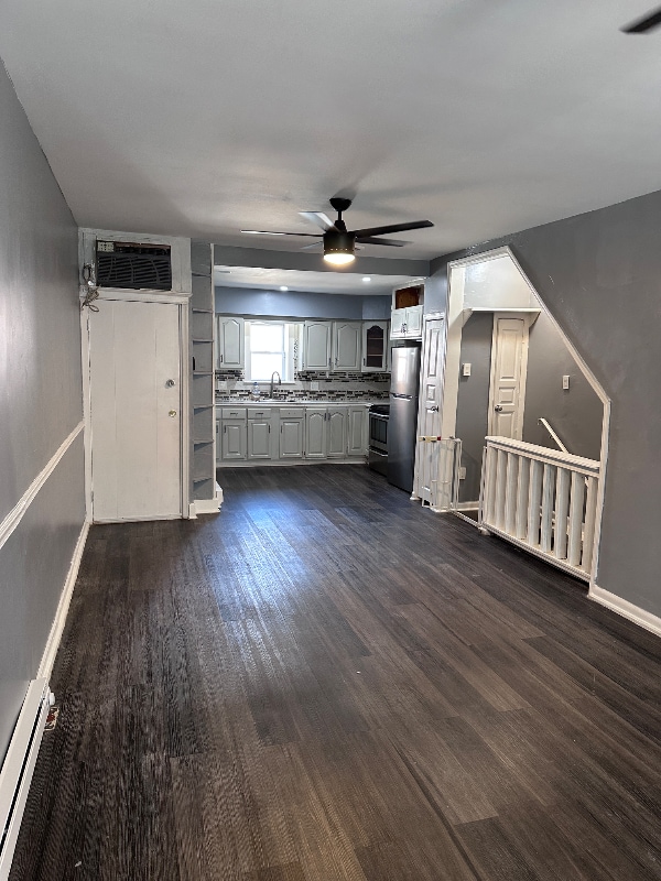 4731 Meridian St, Philadelphia, PA 19136