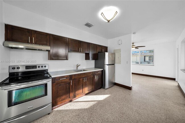 3471 SW 3rd St, Miami, FL 33135 - photo 6