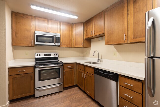 Park 3025, Seattle, WA 98125 - photo 3