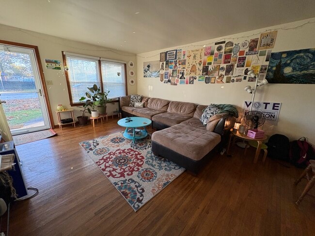 901 E Scott St unit B, Kirksville, MO 63501 - photo 4