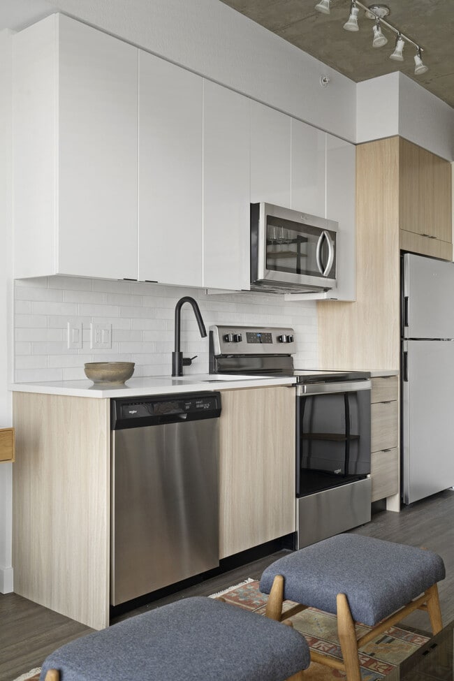 3463 Walnut St, Denver, CO 80205
