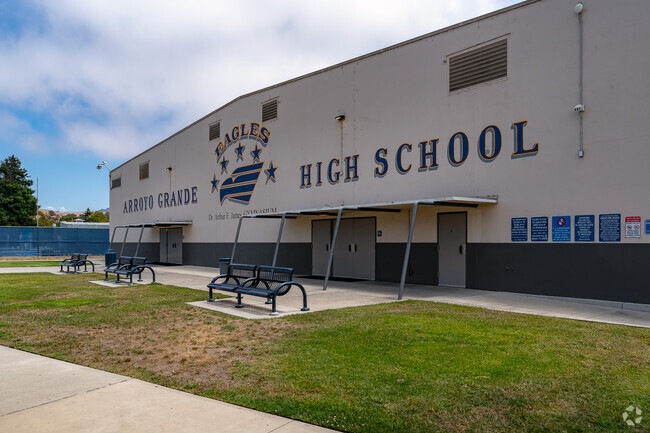 Arroyo Grande High School has a 20 to 1 student-teacher ratio according to Niche.