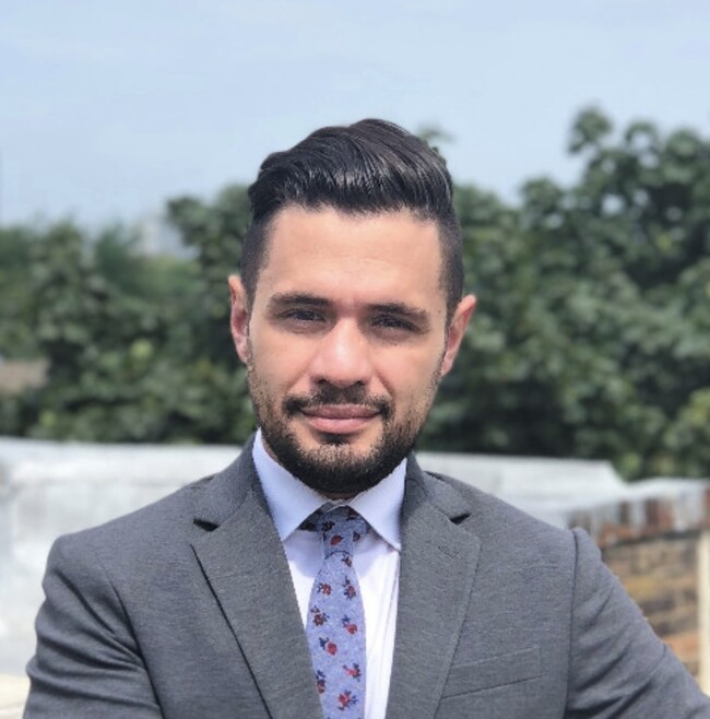 Agent Photo