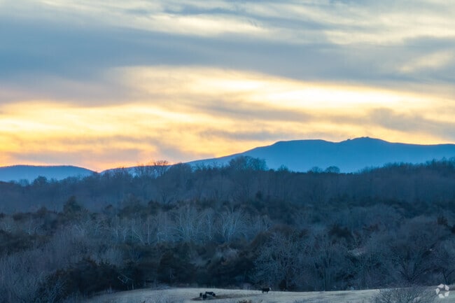 Fishersville, VA, offers stunning sunset views of the Blue Ridge Mountains.