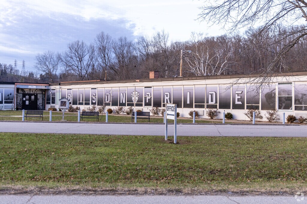 Buffalo Elementary School shows its Bison Pride.