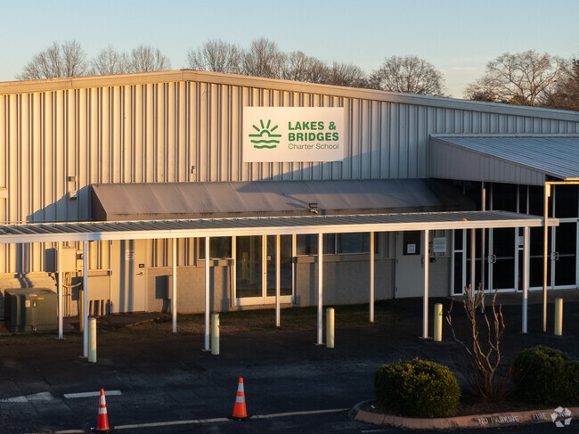 Lakes and Bridges Charter School 6