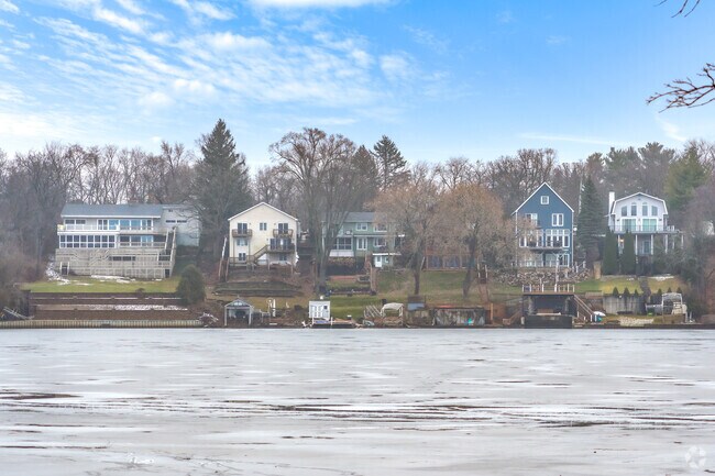 You can find beautiful custom built lakefront homes in the Hickory Falls neighborhood.