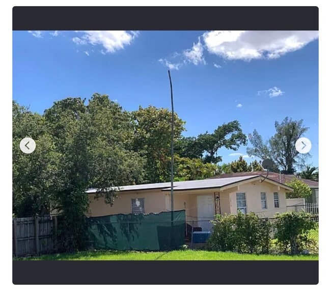 2910 NW 47th St, Miami, FL 33142 - photo 2