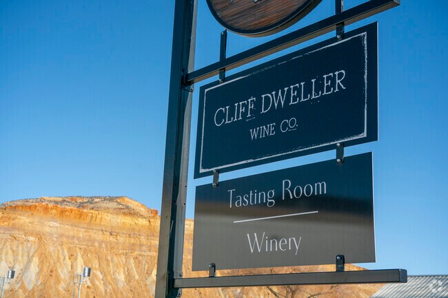 Experience the rich flavors and stunning views of Grand Junction's vibrant vineyards.