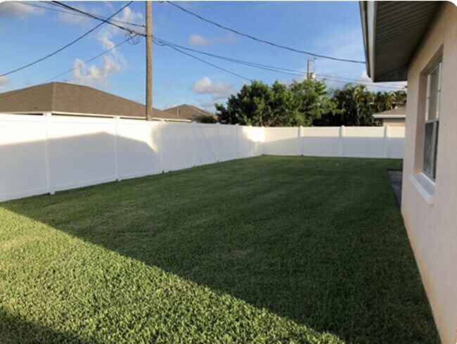 3633 Country Club Blvd unit 2 - Duplex, Cape Coral, FL 33904 - photo 6