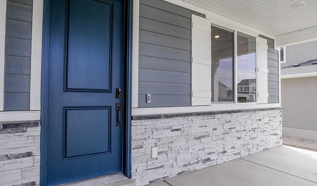 5502 N Trailside Station, Eagle Mountain, UT 84005 - photo 2
