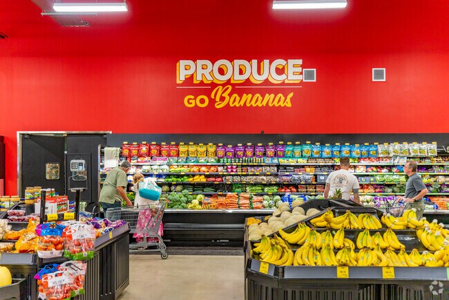 Golden Triangle North residents shop smart and save more at Grocery Outlet in Murrieta.