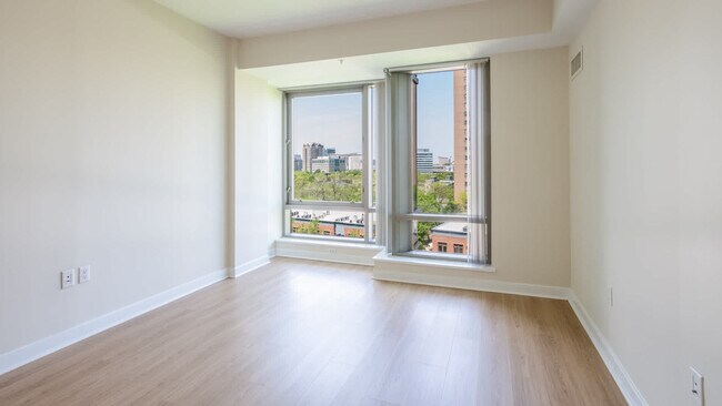 The West End Apartments, Boston, MA 02114 - photo 6