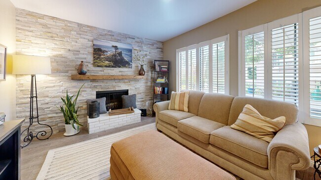 867 Ginger Ave, Carlsbad, CA 92011 - photo 2