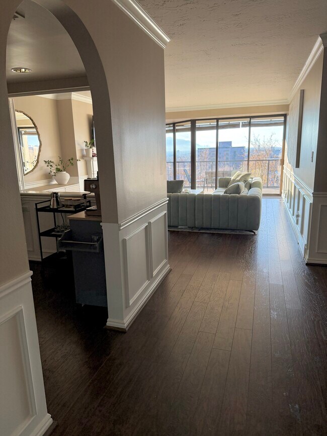 426 S 1000 E, Salt Lake City, UT 84102 - photo 2