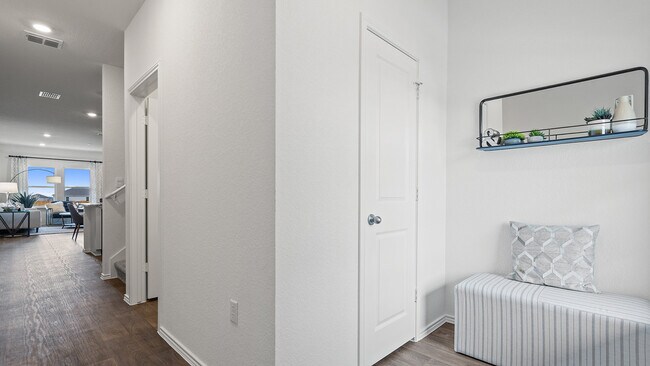 15108 Afleet Alex St unit B, Manor, TX 78653 - photo 3