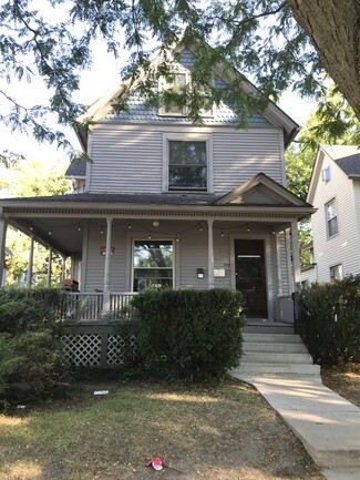 715 Arbor St Unit 2, Ann Arbor, MI 48104