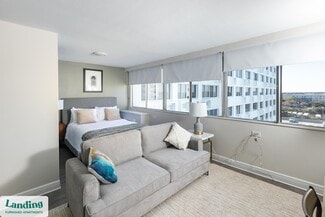 305 Dr M L K Jr St S Unit 813.1403523, Saint Petersburg, FL 33705