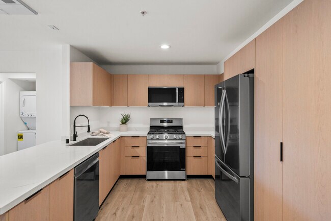 2Fifty Luxury Apartments, Lomita, CA 90717 - photo 2