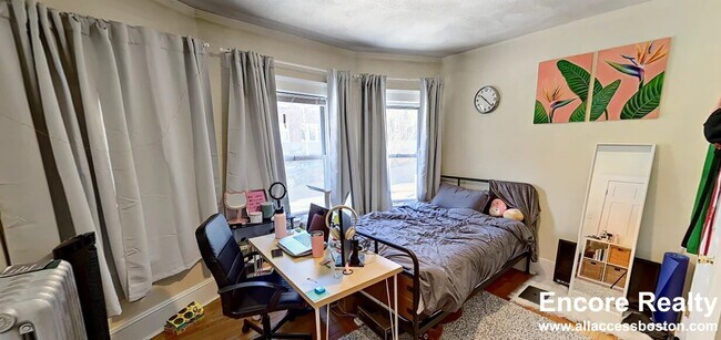 97 Kilsyth Rd unit 1, Brighton, MA 02135 - photo 4