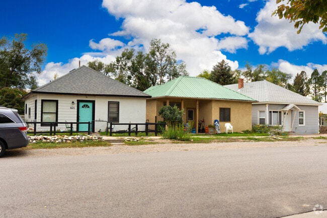 Bungalows line a quiet residential street in Silt.
