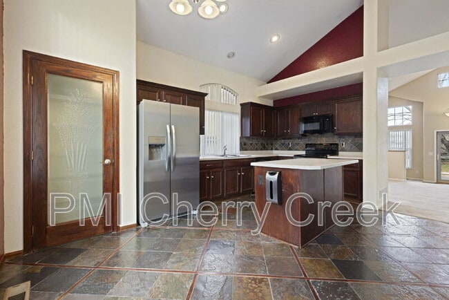 20410 E Bellewood Place, Aurora, CO 80015 - photo 6