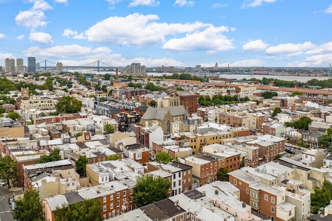 Bella Vista borders highly sought after Queens Village along the Delaware River.