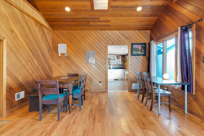 51 Laurel Ave, Neptune, NJ 07753 - photo 5