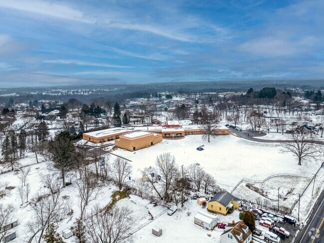 Northwest Elementary School educates students K-4 and is located in Butler, PA.