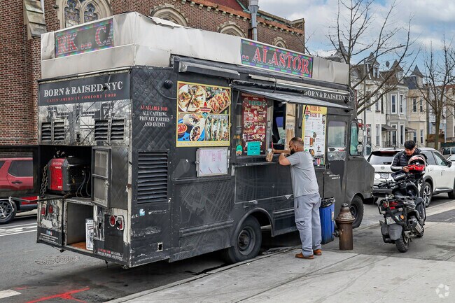 Tacos El Pachi 2 in the Longwood community has some of the best tacos in the Bronx.
