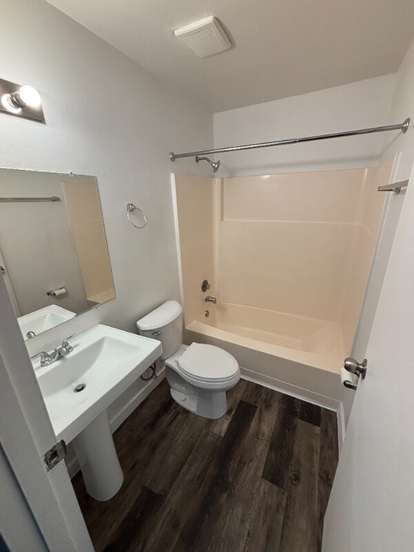 4471 High St unit 96-11, Ecorse, MI 48229 - photo 6