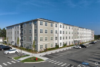 128 Newbury St, Peabody, MA 01960