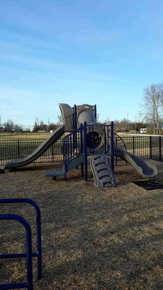 Rivers Edge Apartments, Hartselle, AL 35640 - photo 6