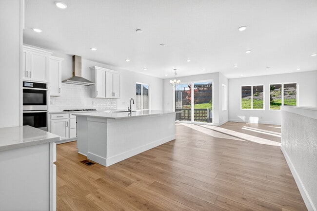 17136 W 92nd Loop, Arvada, CO 80007 - photo 4