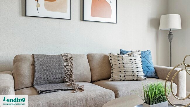 2745 Westpointe Dr unit 16207.1403899, New Braunfels, TX 78132 - photo 2